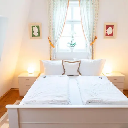 Apartment Appartementhaus Am Schloss